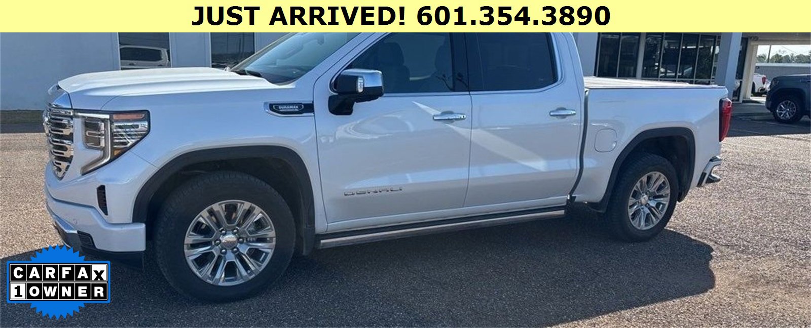Used 2023 GMC Sierra 1500 Denali w/ Technology Package image 2
