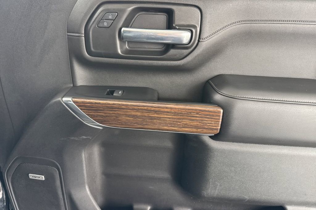 Used 2020 Chevrolet Silverado 2500 High Country w/ Technology Package image 26