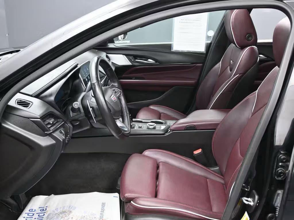 Used 2023 Cadillac CT4 V image 4