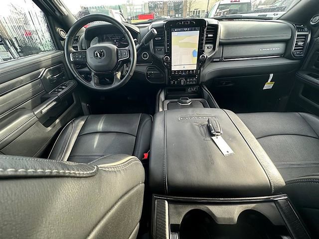 Used 2024 RAM 3500 Limited image 17