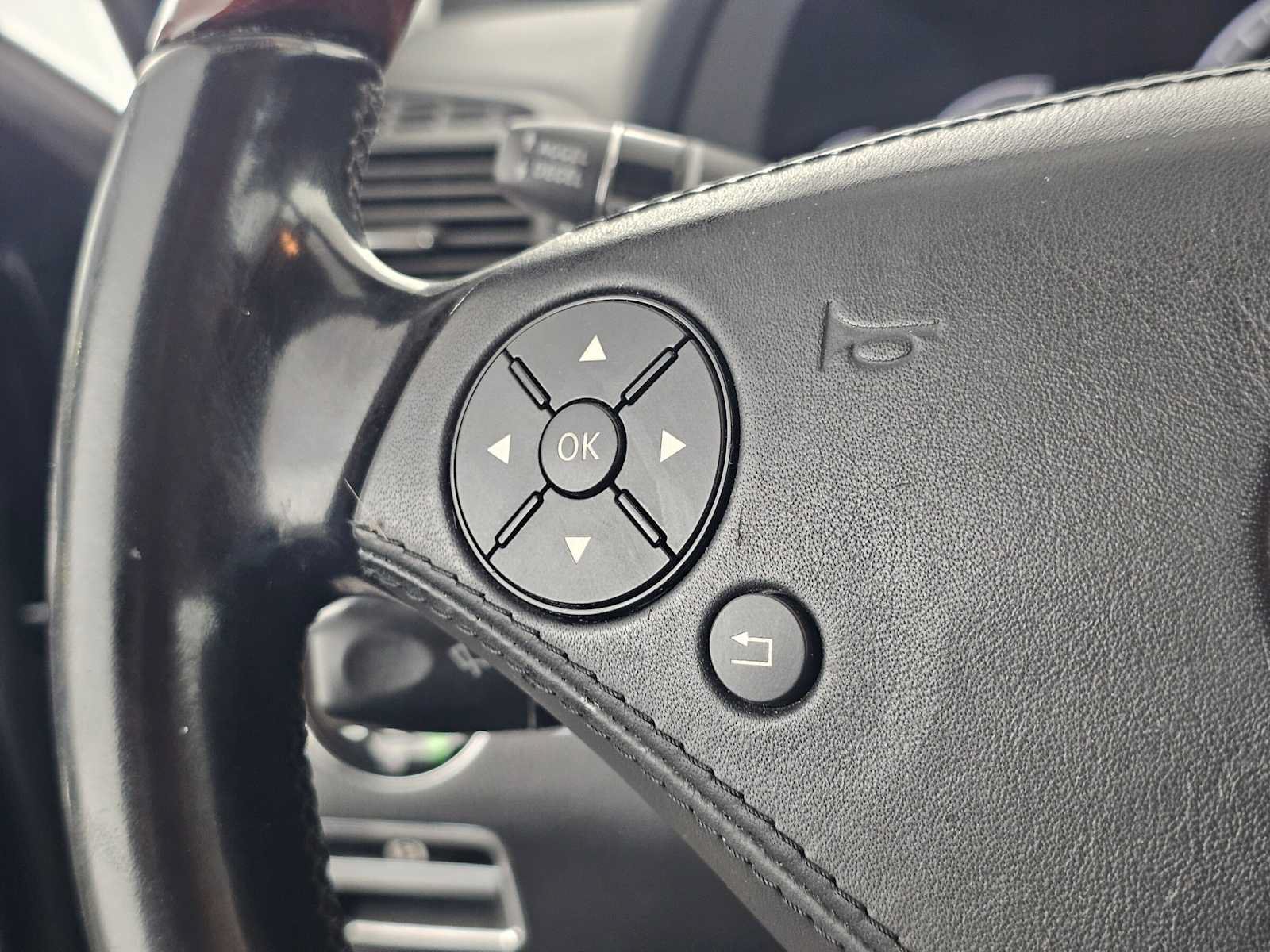 Used 2012 Mercedes-Benz S 550 image 28