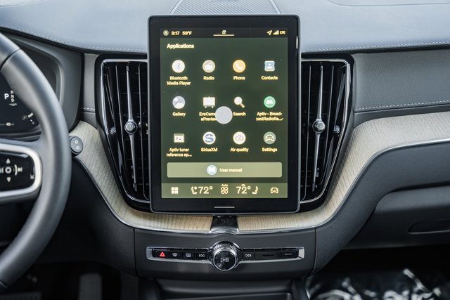 New 2026 Volvo XC60 B5 Ultra w/ Protection Package Premier image 21