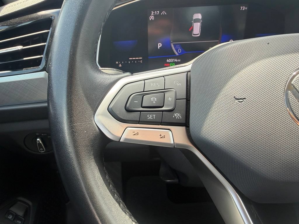 Certified 2022 Volkswagen Jetta SE FWD image 17