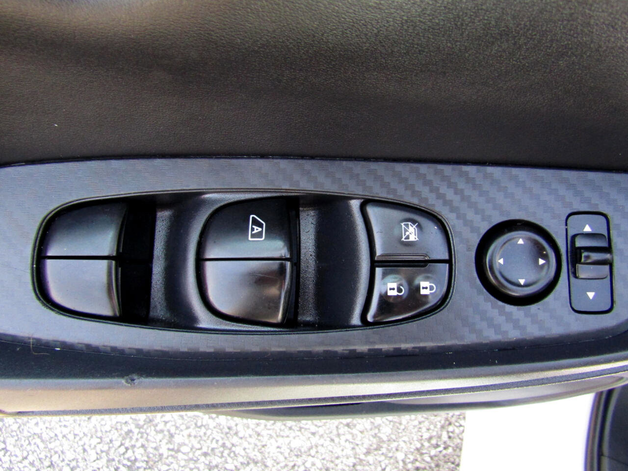 Used 2022 Nissan Sentra SV image 11