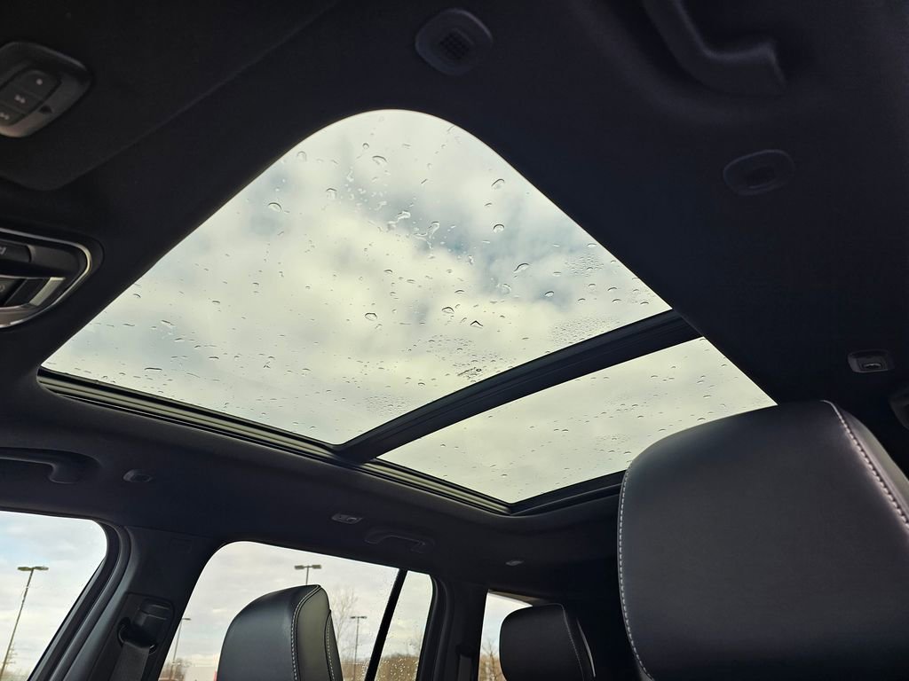 New 2026 Jeep Grand Cherokee Limited image 17