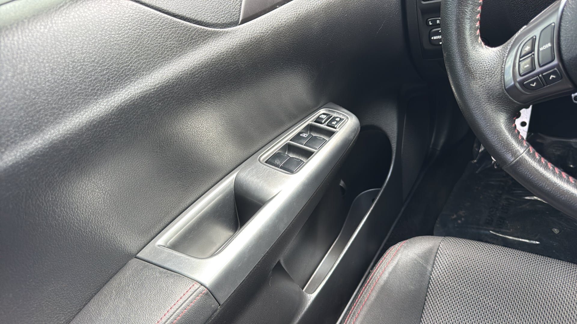 Used 2013 Subaru Impreza WRX Hatchback AWD/4WD image 15