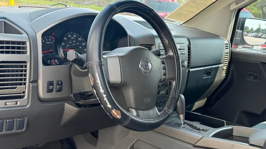 Used 2006 Nissan Titan SE AWD/4WD image 14