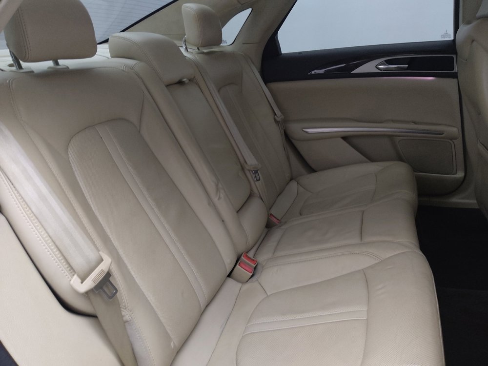 Used 2013 Lincoln MKZ FWD image 19