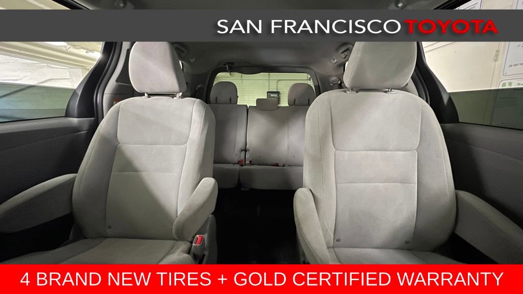 Certified 2020 Toyota Sienna L image 12