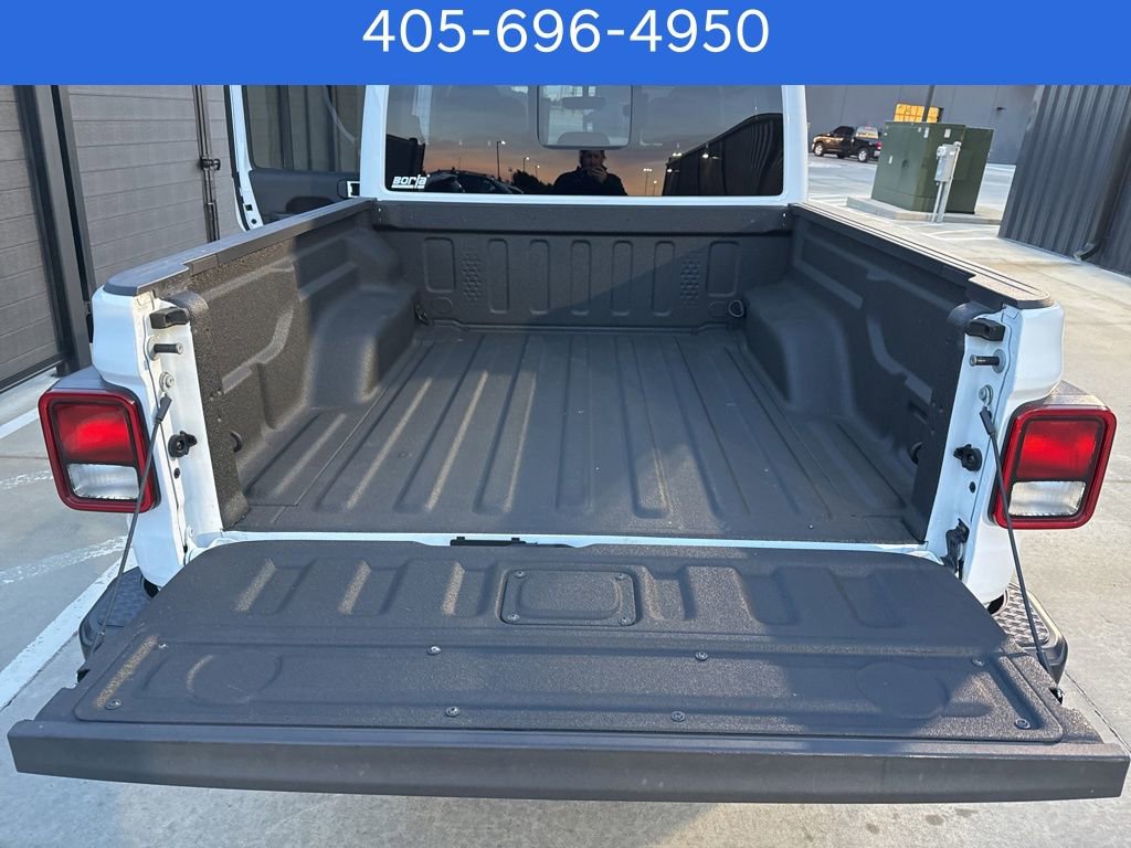 Used 2020 Jeep Gladiator Overland image 18