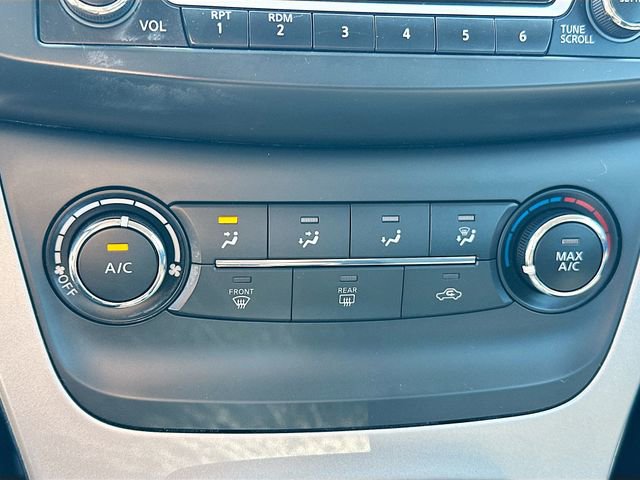 Used 2015 Nissan Sentra SV image 15