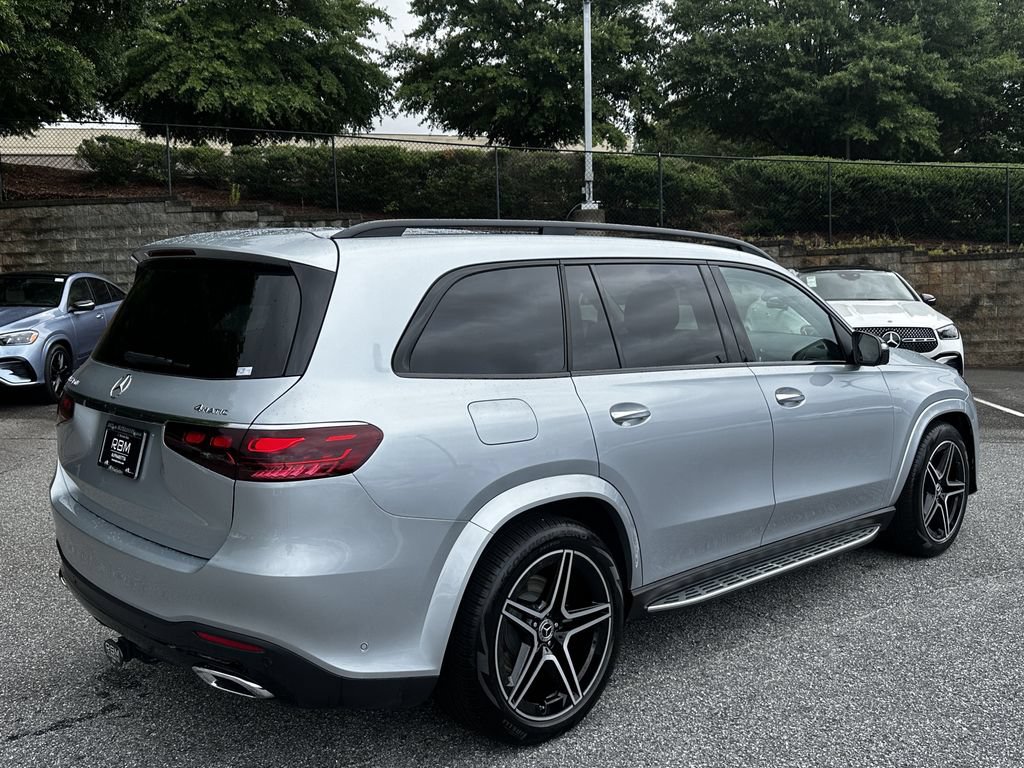 Certified 2026 Mercedes-Benz GLS 450 4MATIC image 8