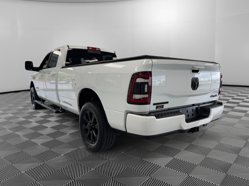 Used 2023 RAM 3500 Big Horn w/ Level B Equipment Group AWD/4WD image 6