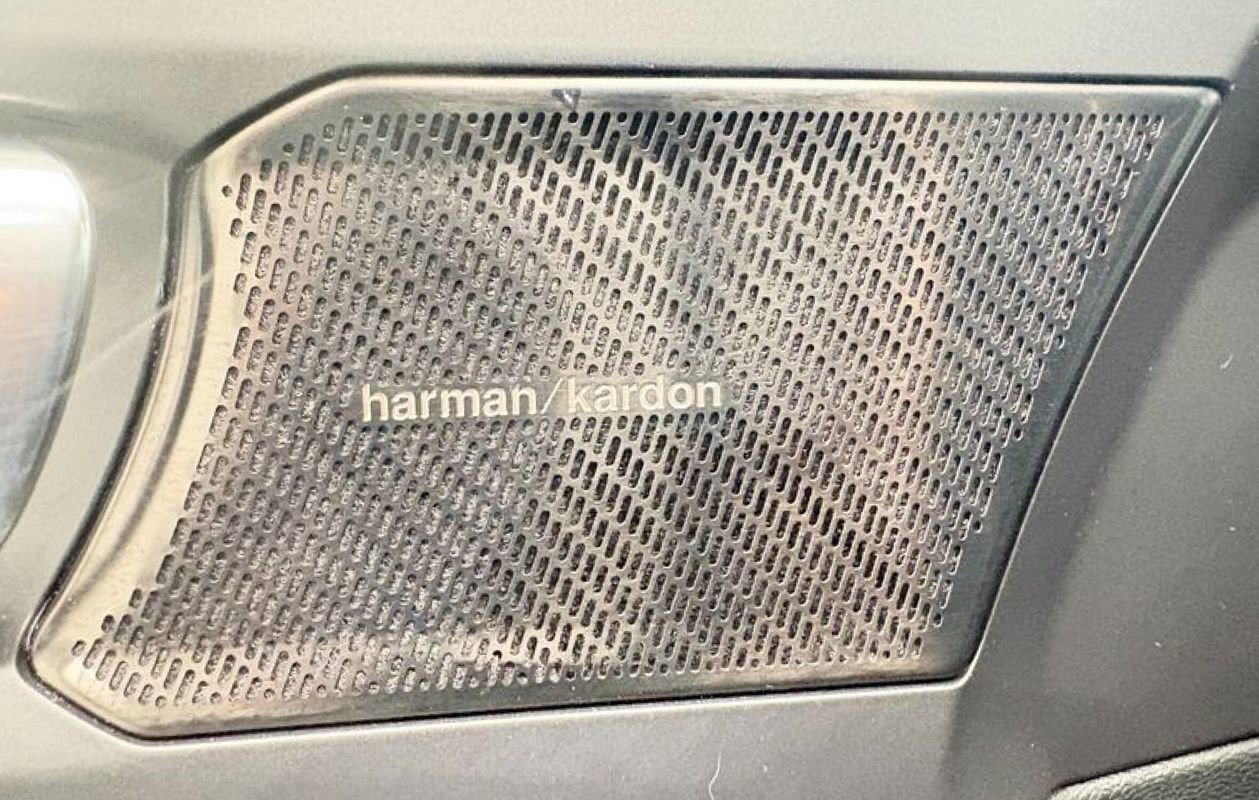 Used 2021 Volvo XC40 T5 Inscription w/ Advanced Package image 18