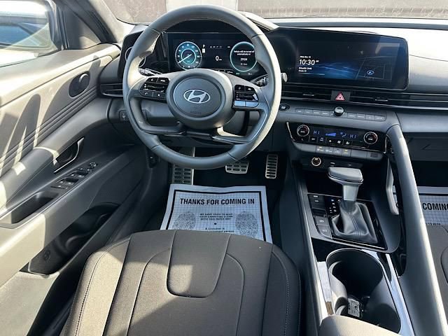New 2026 Hyundai Elantra Sport image 10
