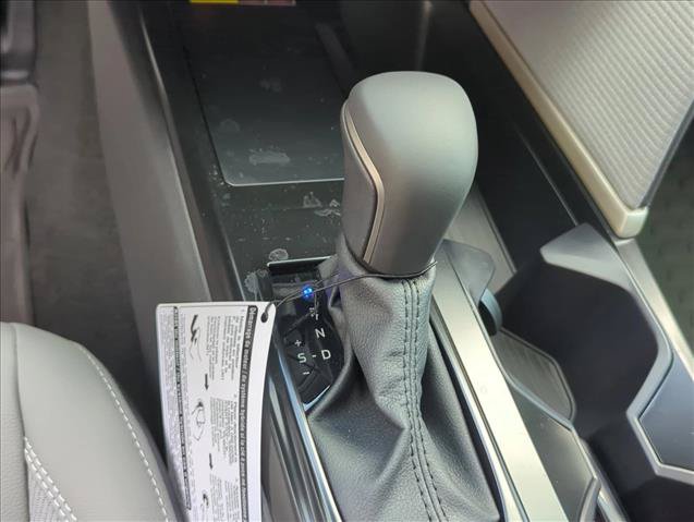 Used 2026 Toyota Camry SE FWD image 24