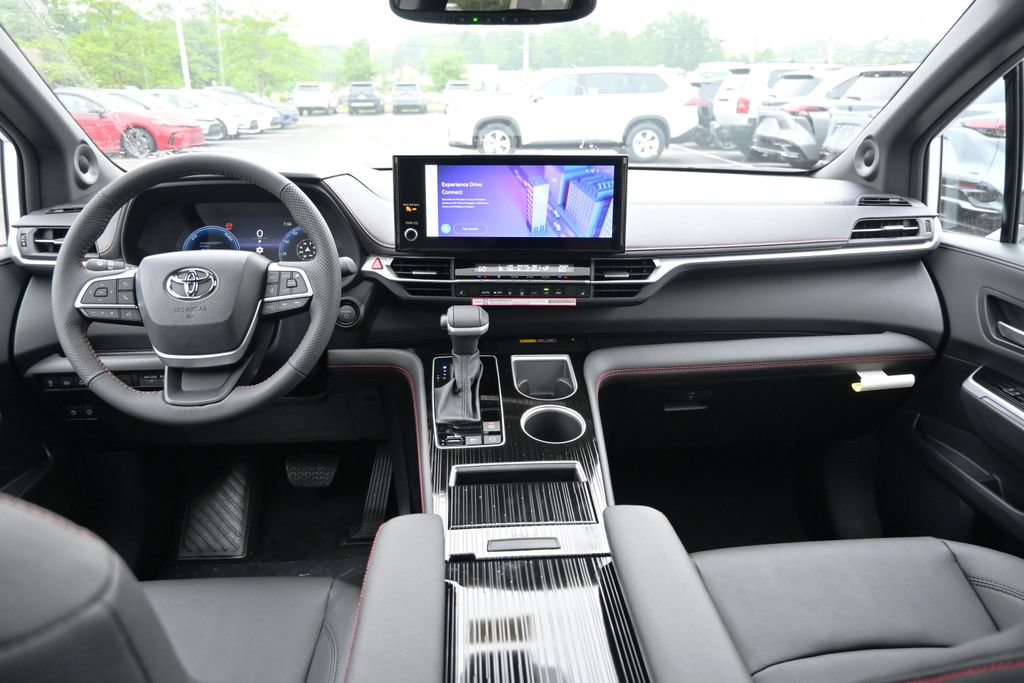 New 2026 Toyota Sienna XSE FWD image 21