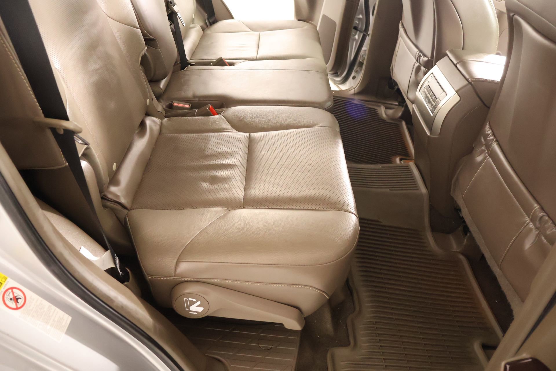 Used 2018 Lexus GX 460 Premium w/ Premium Package image 15