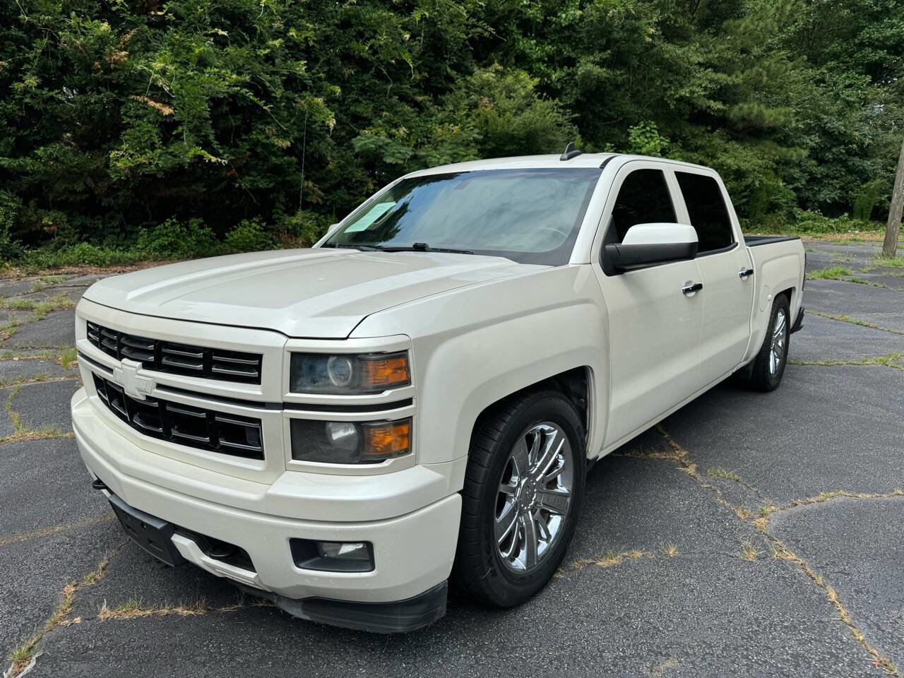 Used 2015 Chevrolet Silverado 1500 LT w/ Custom Sport Edition