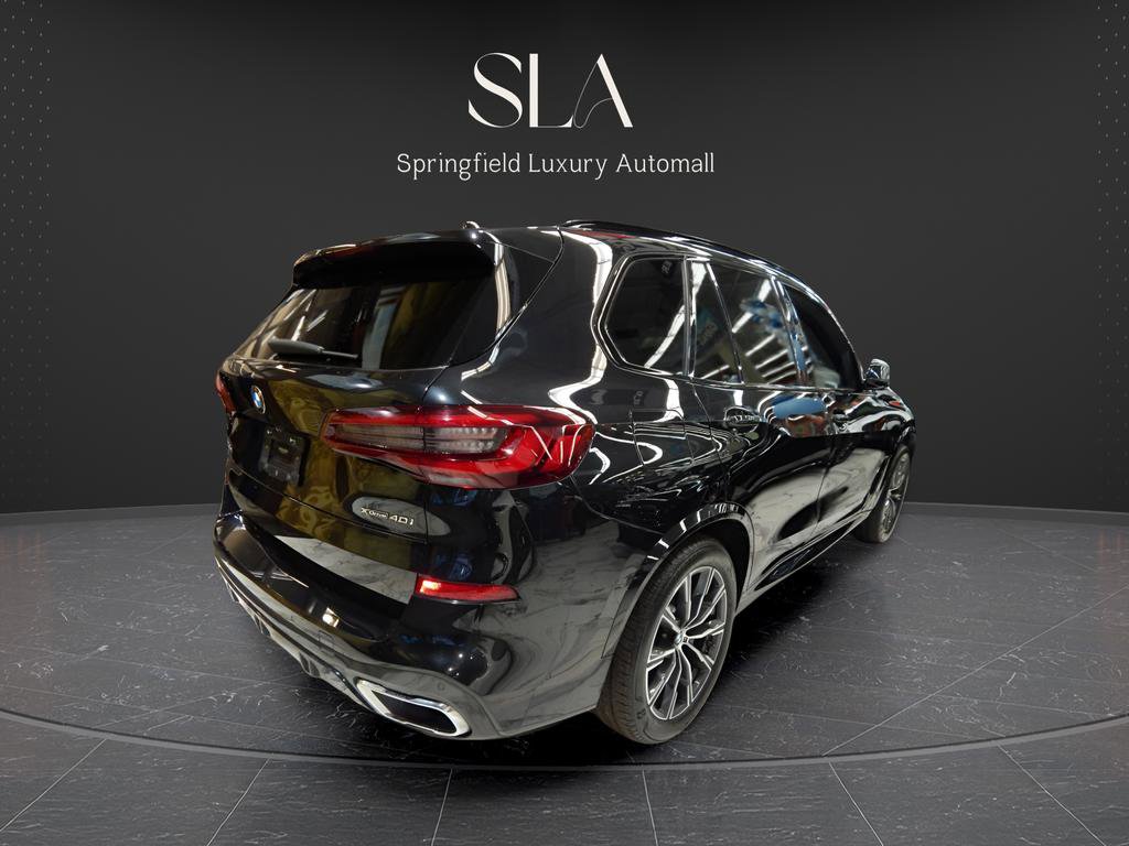Used 2021 BMW X5 xDrive40i w/ M Sport Package image 5