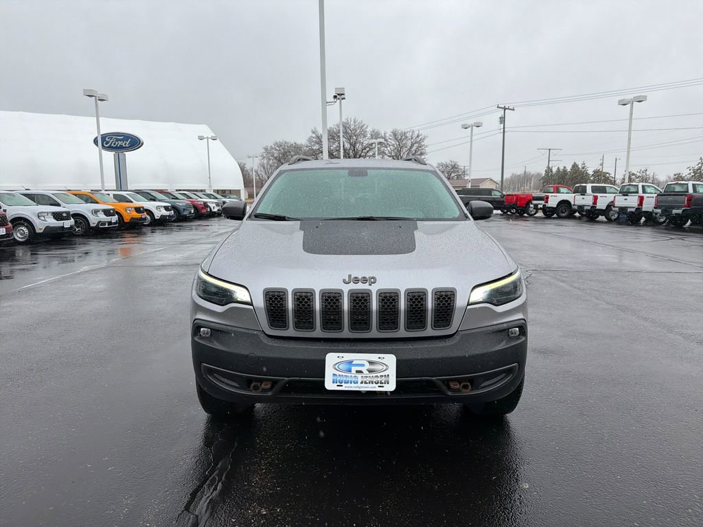 Used 2020 Jeep Cherokee Trailhawk w/ Cold Weather Group image 8