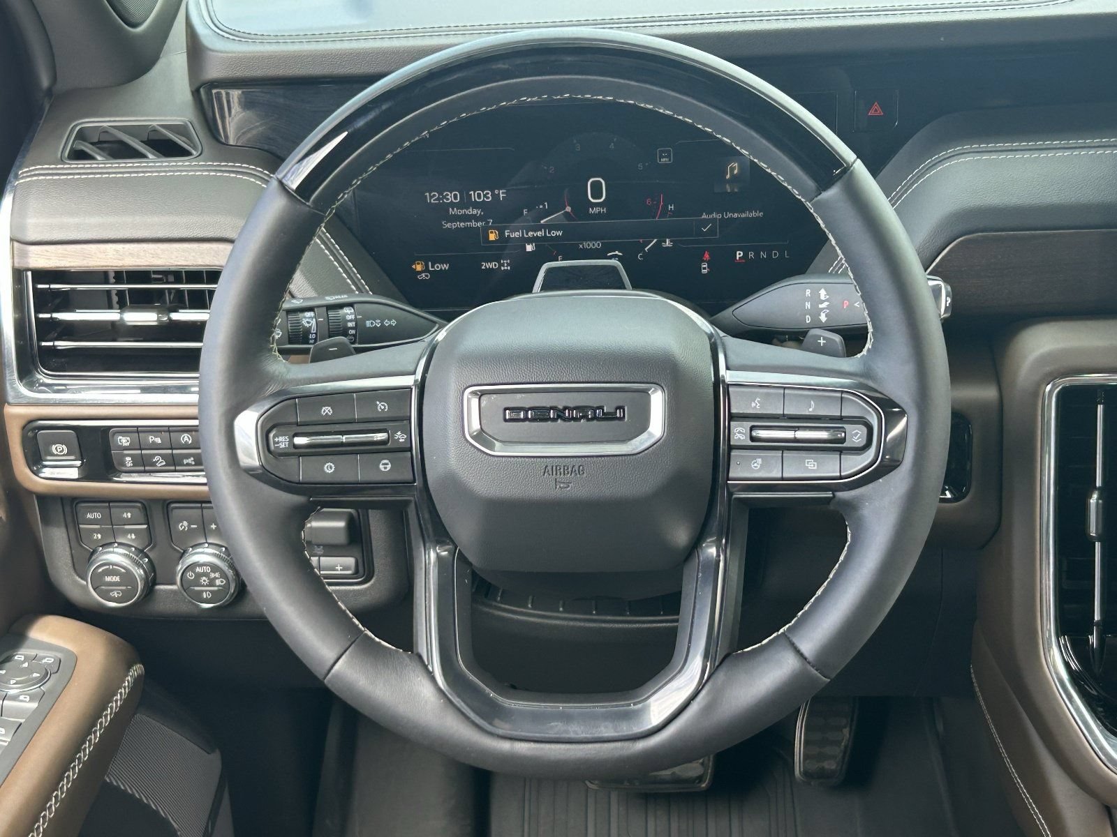 Certified 2026 GMC Yukon Denali Ultimate AWD/4WD image 21