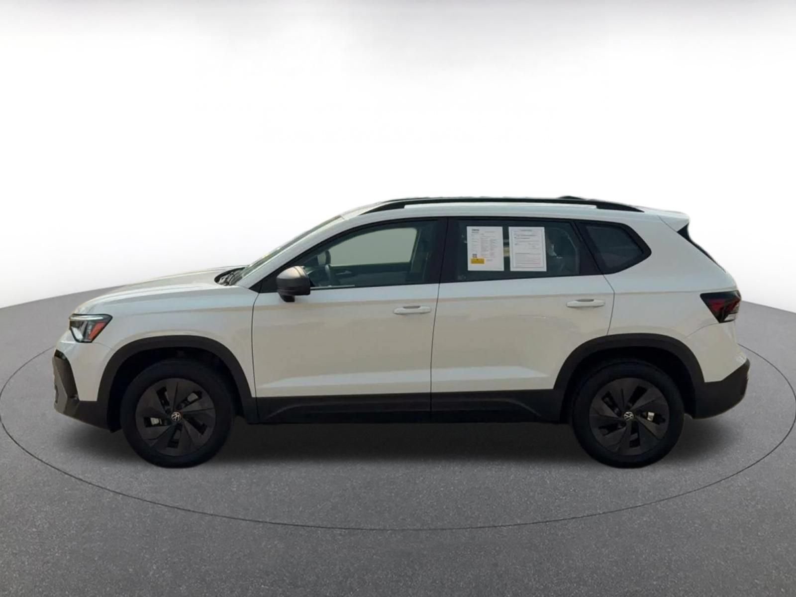 Used 2026 Volkswagen Taos S FWD image 8