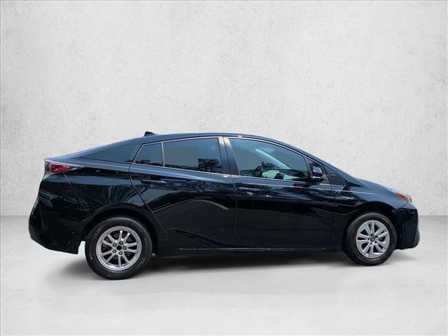 Used 2017 Toyota Prius One FWD image 4