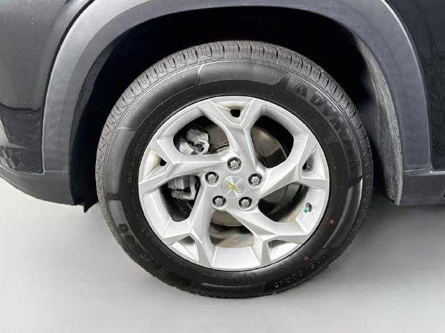 Used 2024 Chevrolet Trax LS w/ LS Convenience Package FWD image 36