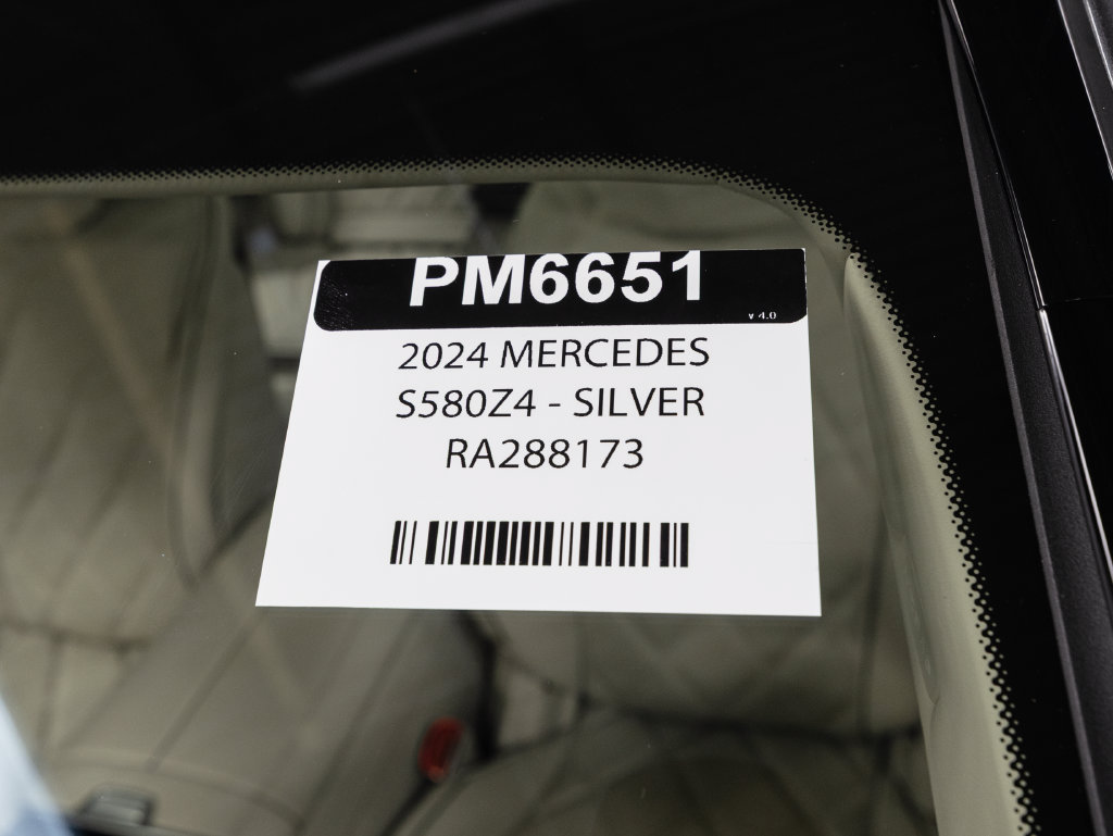 Used 2024 Mercedes-Benz Maybach S 580 4MATIC image 43