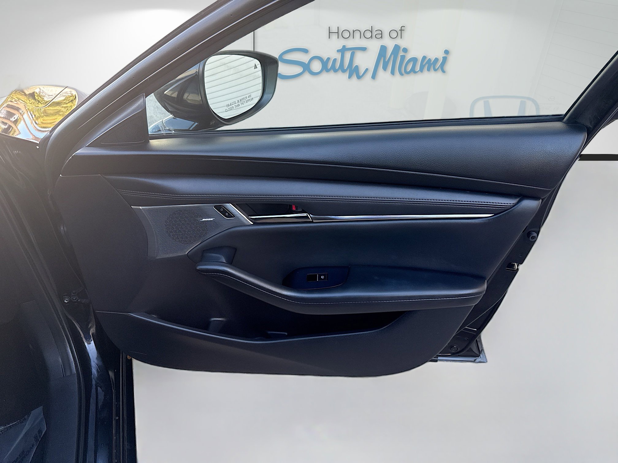 Used 2022 MAZDA MAZDA3 s image 34