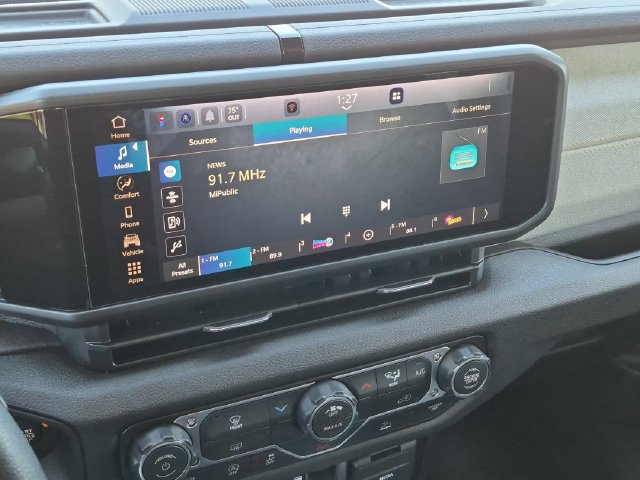New 2026 Jeep Wrangler Unlimited Sport AWD/4WD image 17