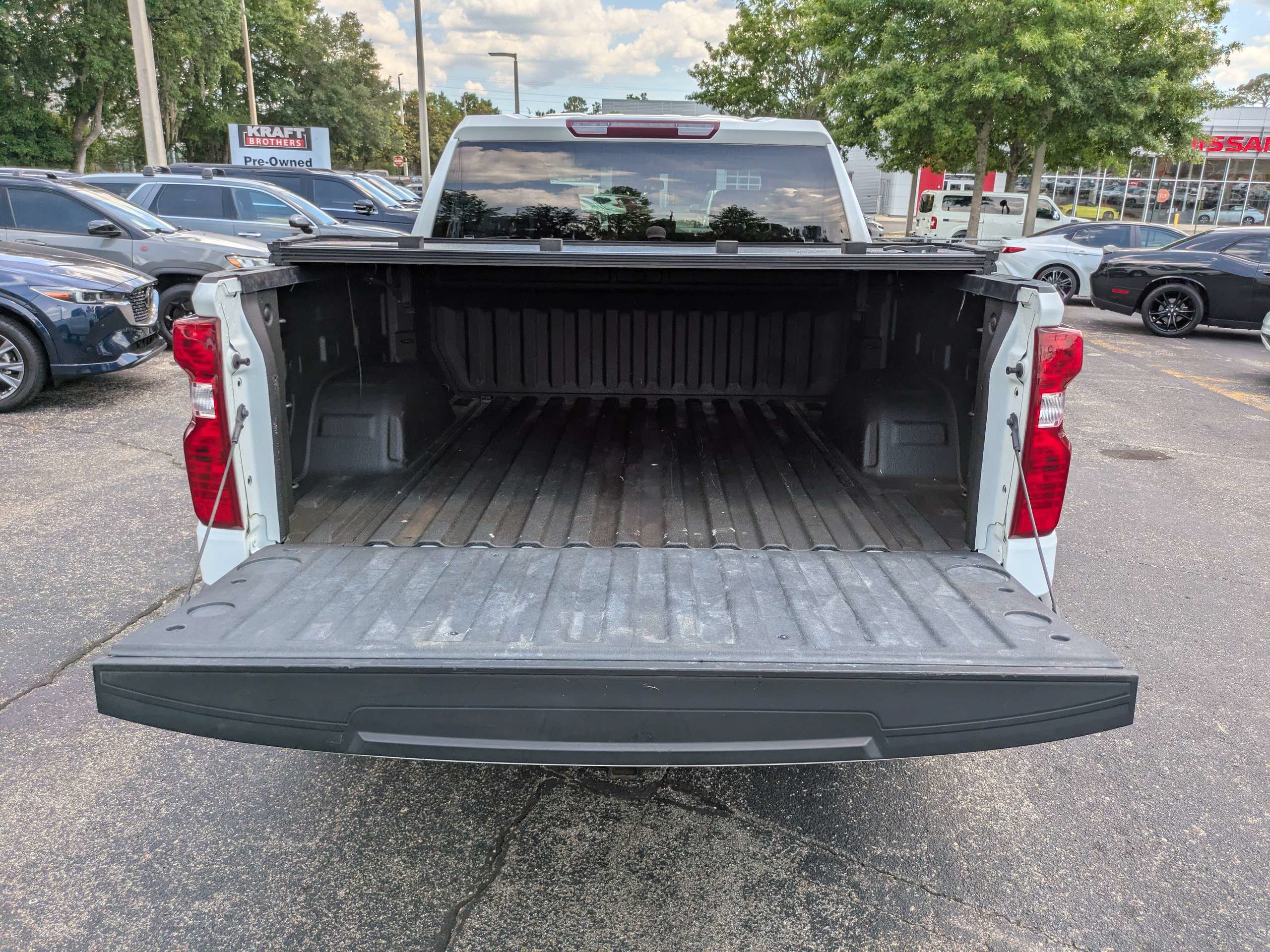 Used 2020 Chevrolet Silverado 1500 LT w/ All-Star Edition AWD/4WD image 12