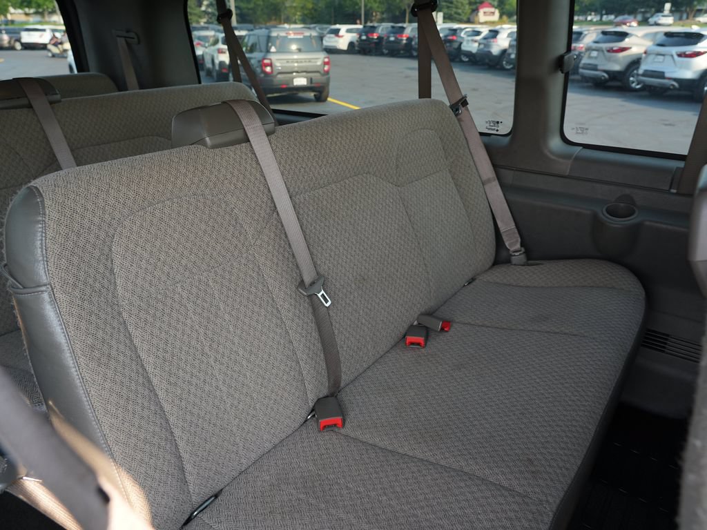 Used 2018 Chevrolet Express 3500 LT w/ LT Preferred Equipment Group RWD image 27