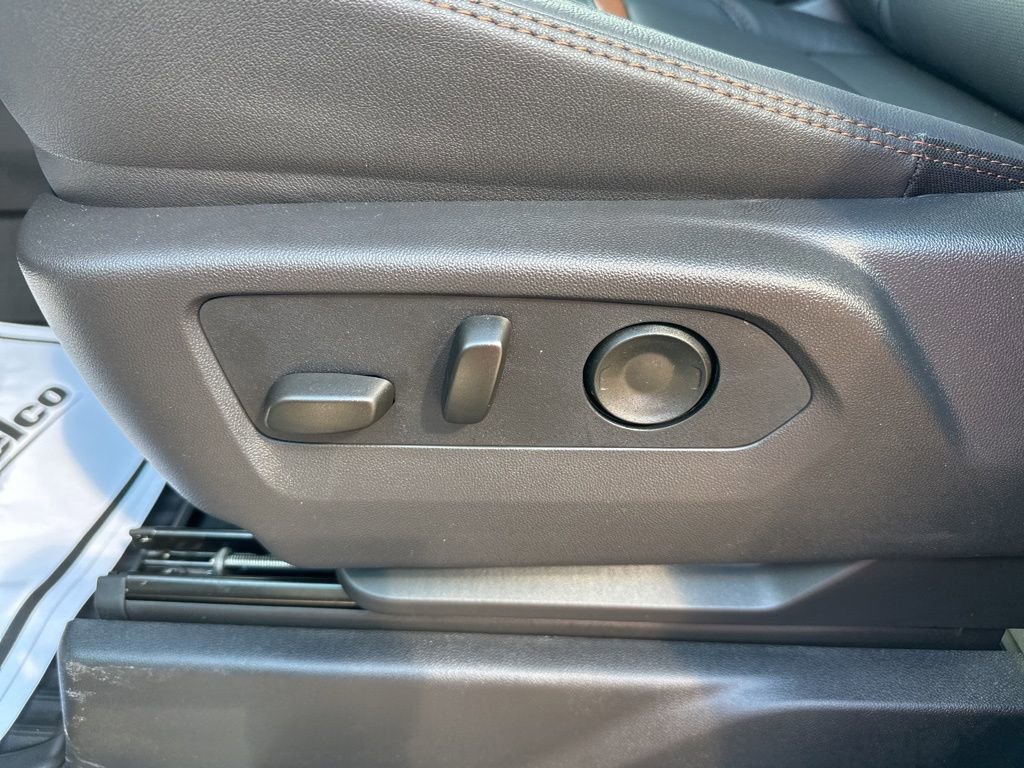 New 2026 GMC Sierra 2500 AT4 w/ AT4 Premium Plus Package image 18