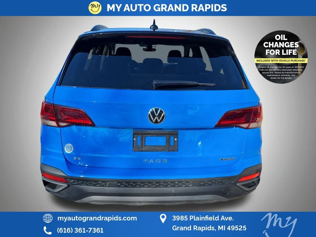Used 2024 Volkswagen Taos SE image 6