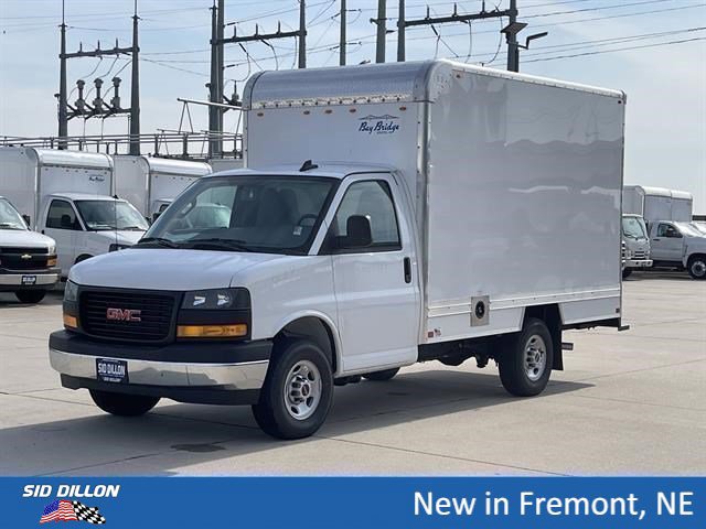 New 2025 GMC Savana 3500 w/ Power Convenience Package RWD image 1