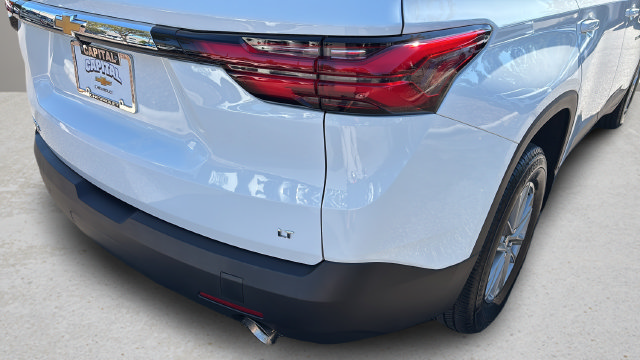 Used 2023 Chevrolet Traverse LT FWD image 40