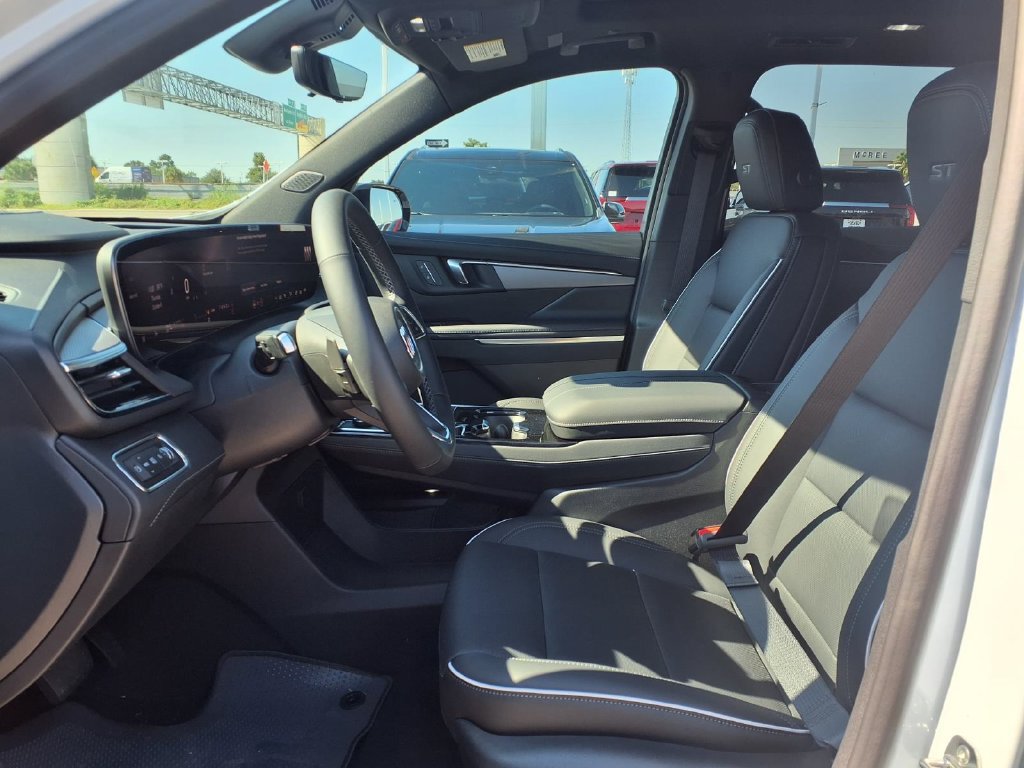 New 2027 Buick Enclave Sport Touring w/ Power Package FWD image 12