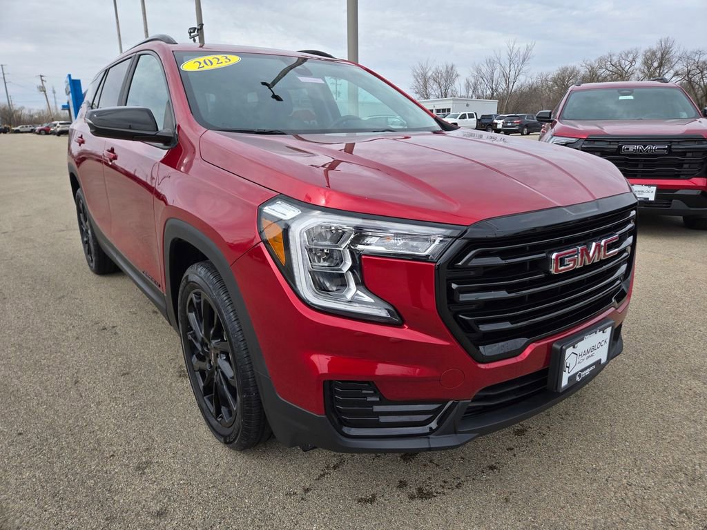 Certified 2023 GMC Terrain SLE w/ Driver Convenience Package