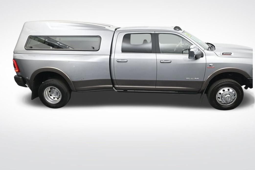Used 2023 RAM 3500 Limited AWD/4WD image 23