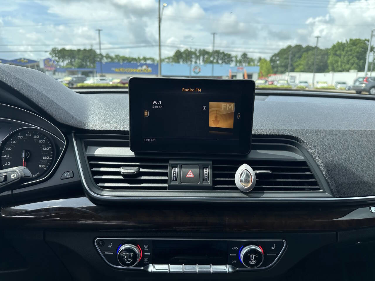 Used 2019 Audi Q5 2.0T Premium image 21