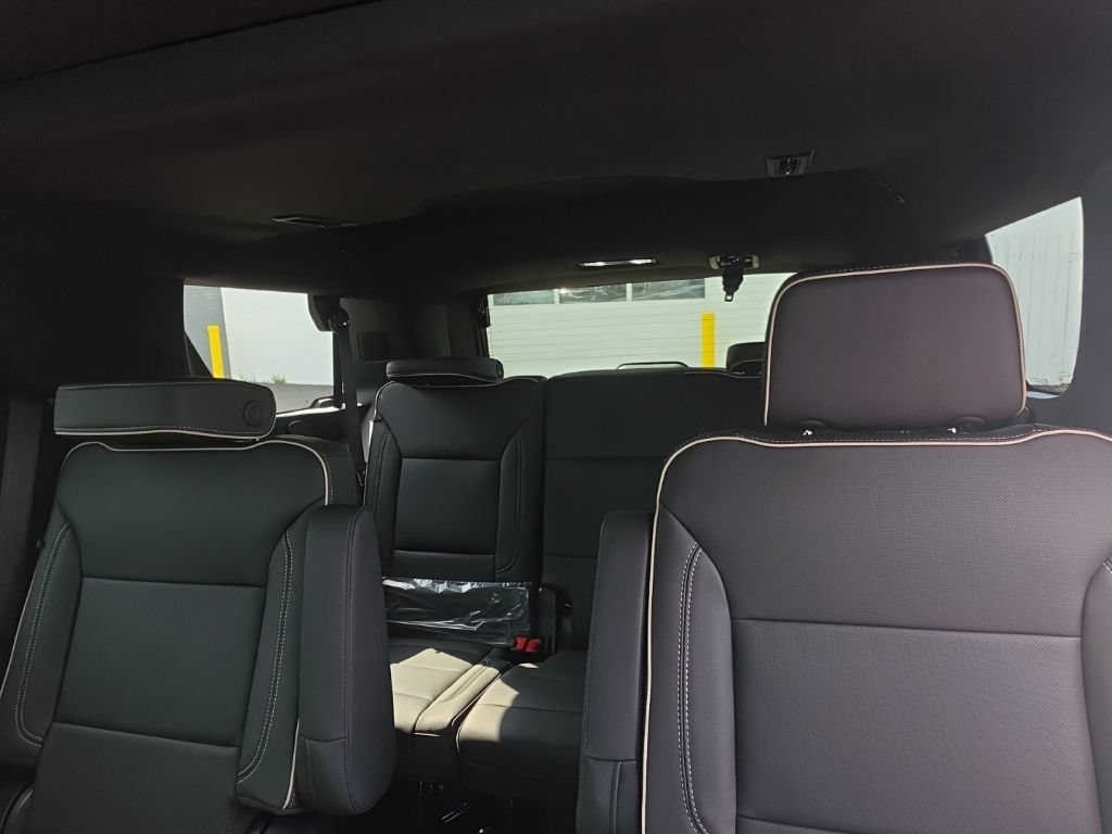 New 2026 Chevrolet Tahoe Premier AWD/4WD image 11