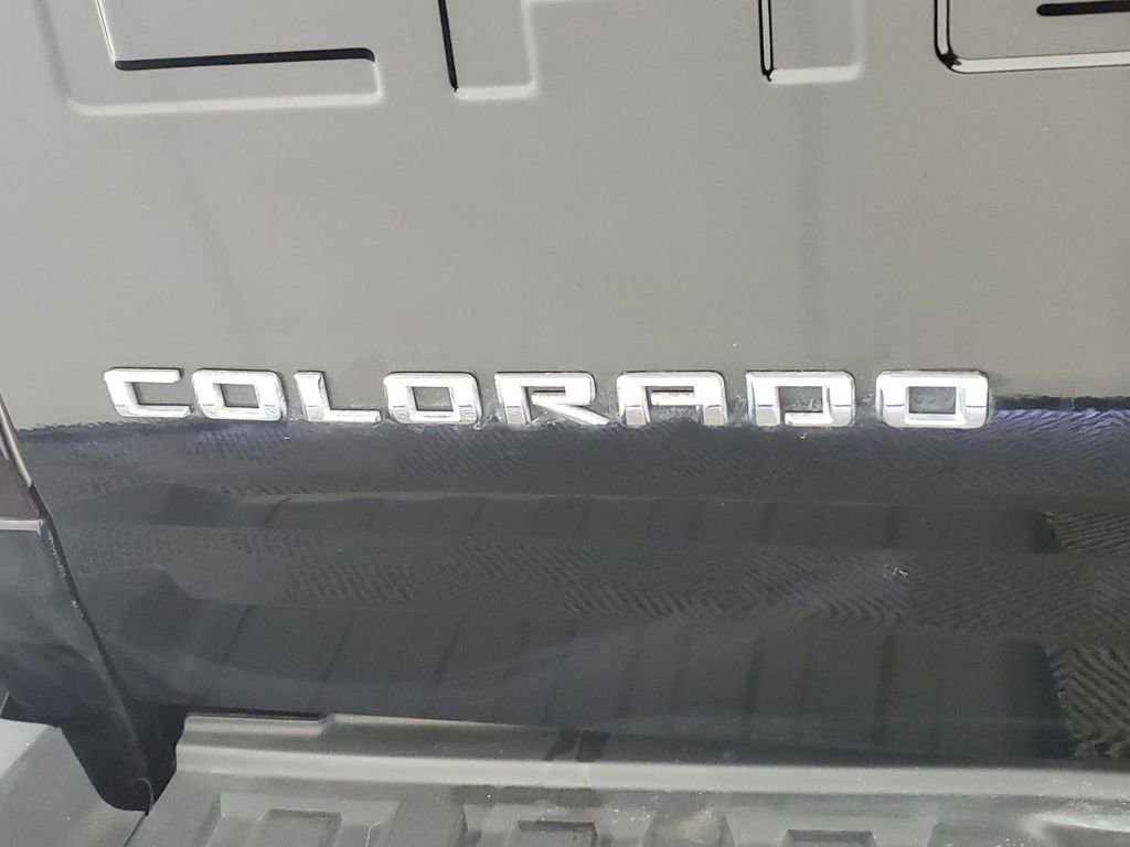 Used 2022 Chevrolet Colorado Z71 w/ Z71 Midnight Edition image 30