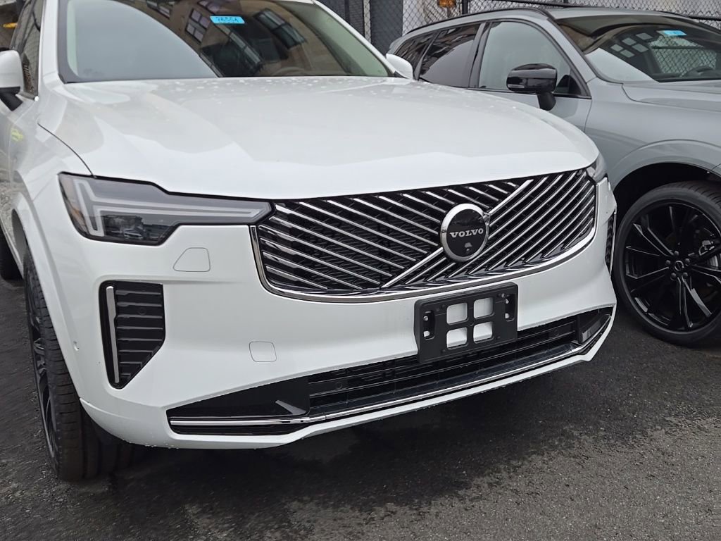 New 2026 Volvo XC90 B6 Ultra w/ Protection Package Premier AWD/4WD image 2