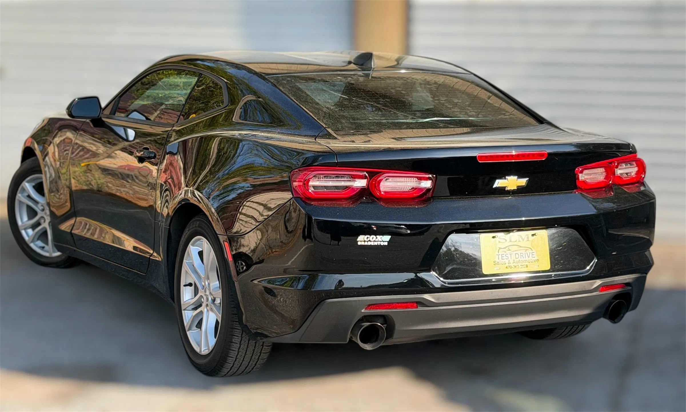 Used 2019 Chevrolet Camaro LS RWD image 9