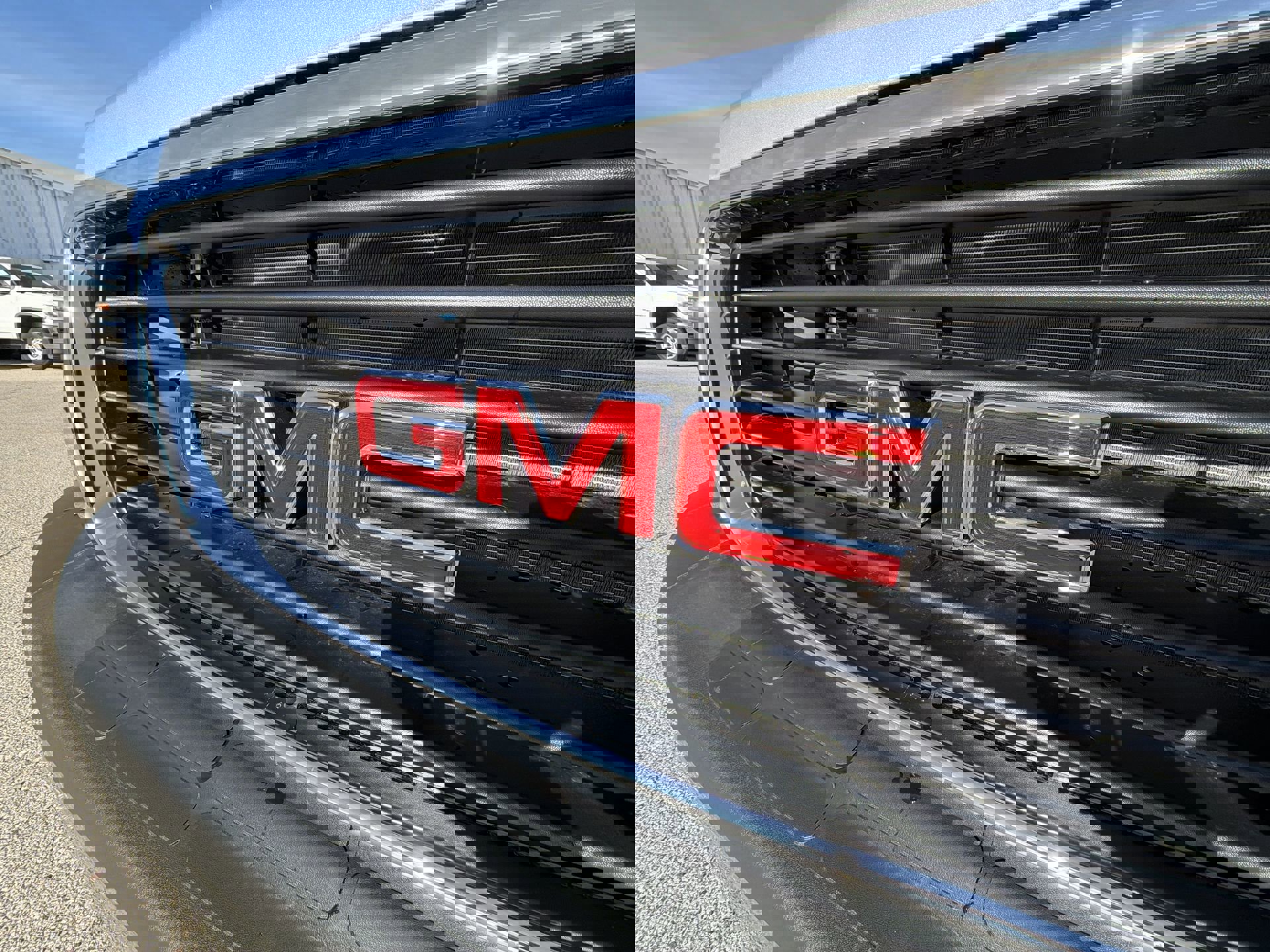 New 2025 GMC Savana 2500 image 26