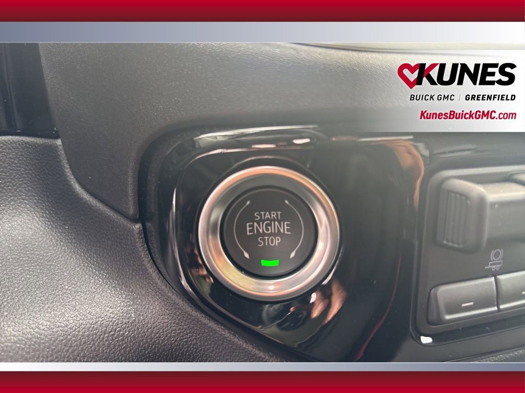 New 2025 GMC Sierra 2500 SLE image 30