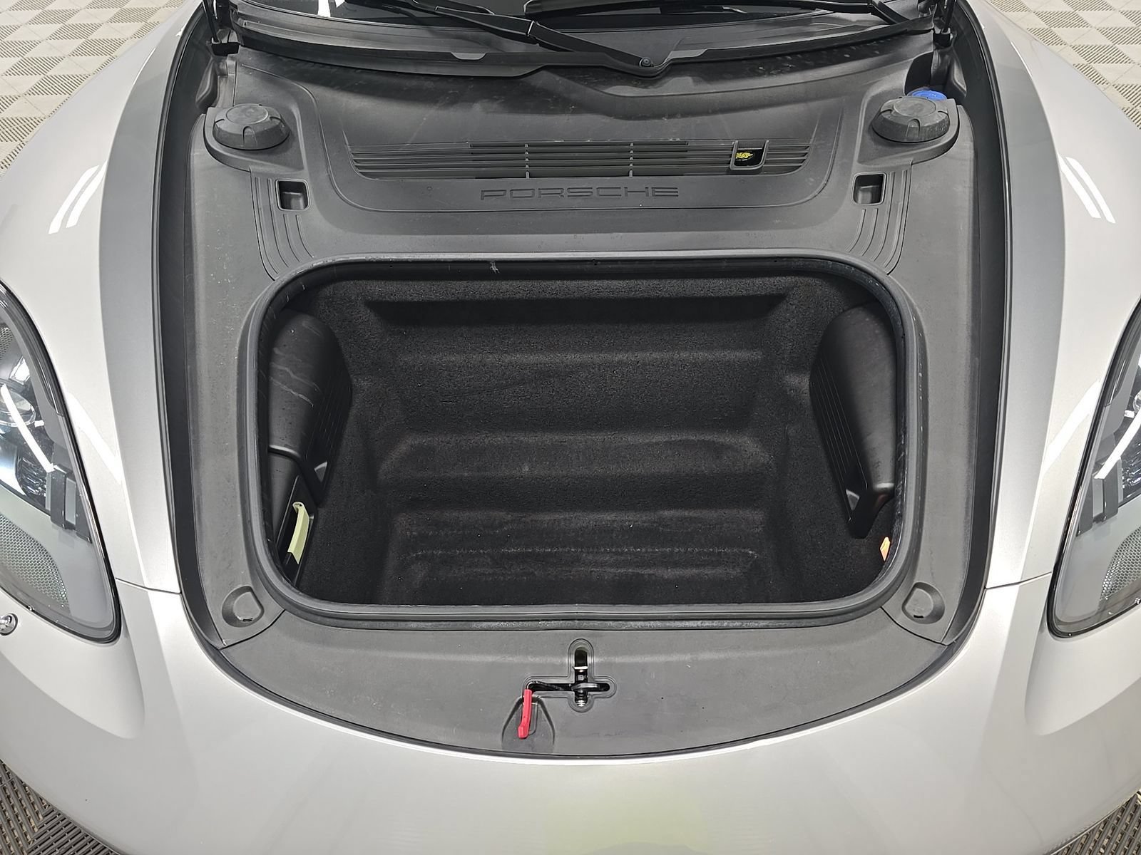Used 2023 Porsche 718 Boxster RWD image 13