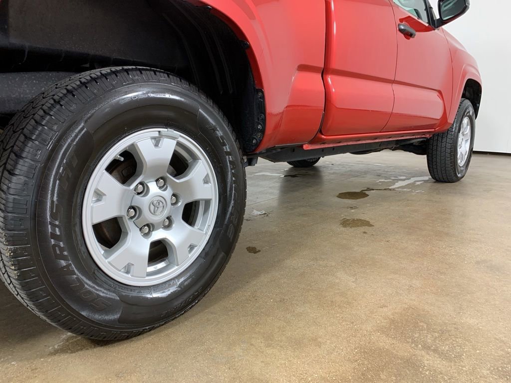 Used 2022 Toyota Tacoma SR RWD image 9